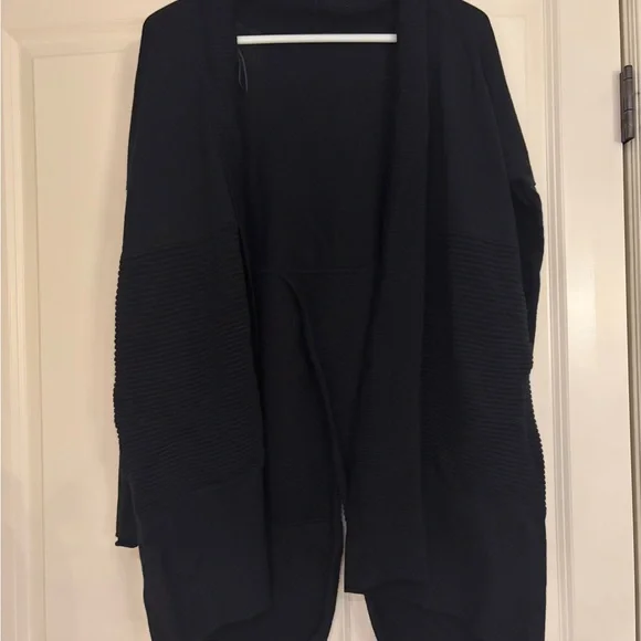 Lululemon Sit In Lotus Wrap II - Picture 6 of 7